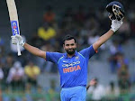 टीम इंडिया के हिटमैन मौके का पूरा फायदा उठाया और 60 के एवरेज के साथ लगातार बल्लेबाज़ी करते रहे।