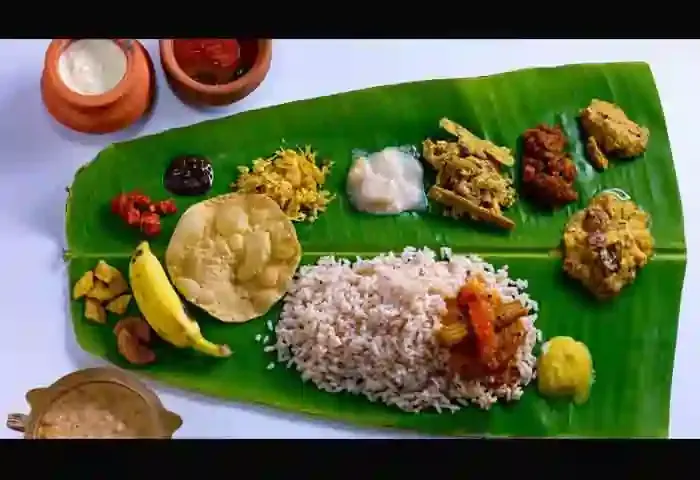 Thiruvananthapuram-News, News, Kerala, Kerala-News, Vishu, Sadhya, Family, Food, Banana Leaf, Indian, Festtival, Vishu: All you need to know about Sadhya.