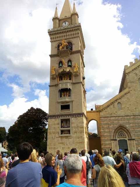 Astronomical clock Messina