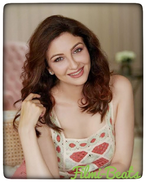 Saumya Tandon wallpaper & Biography