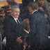 Dictadura cubana destaca saludo de Raúl Castro y Obama