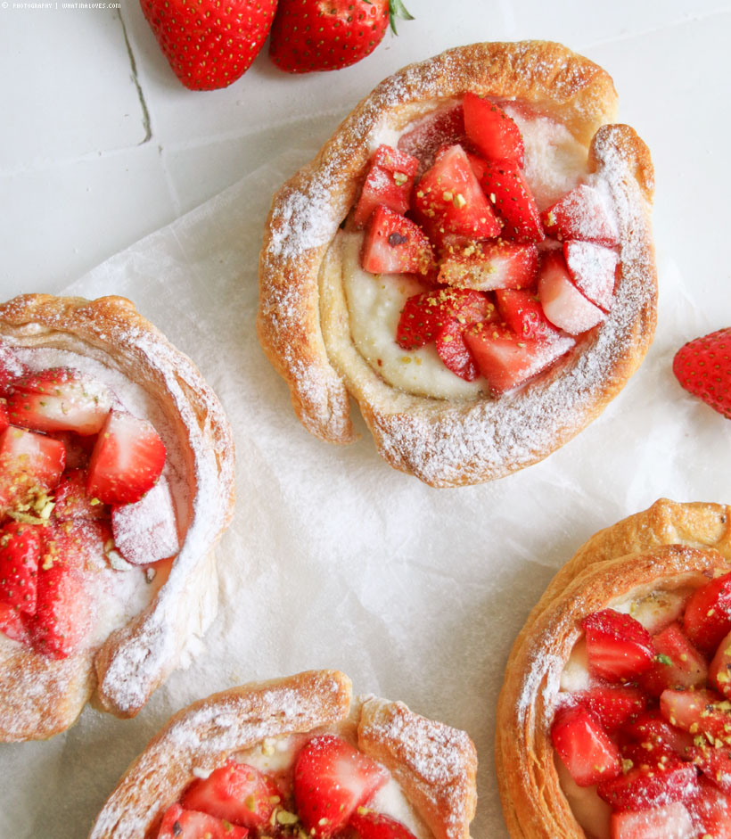 Croissant-Muffins mit Erdbeeren