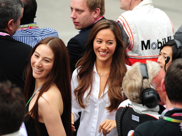 Jessica Michibata and her younger sister Angelica in Chinese GP