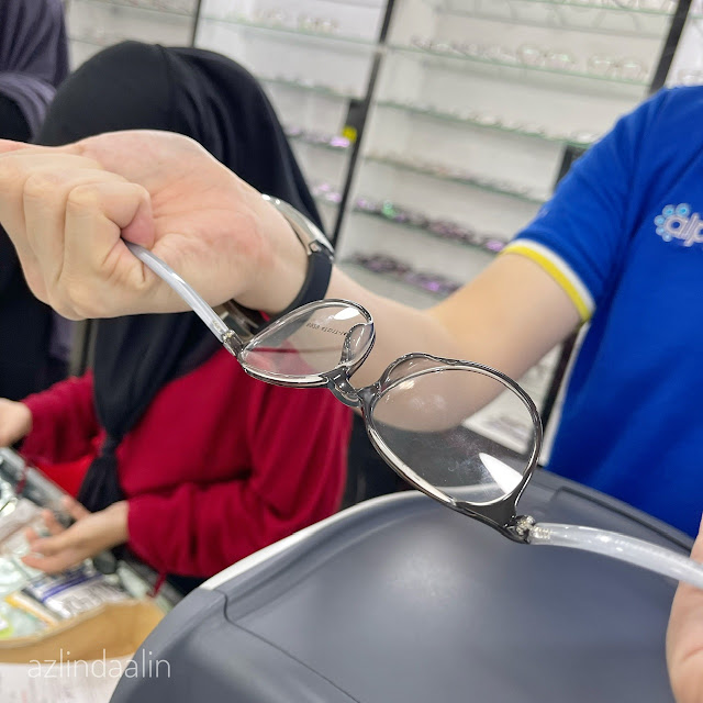 kedai cermin mata Eye Pro Vision di Sungai Wang KL