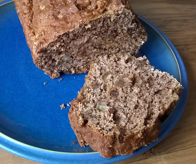 Banana bread vegan plant-based gluten-free sugar-free