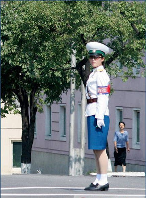 朝鮮女交警 朝鮮平壤女交警
