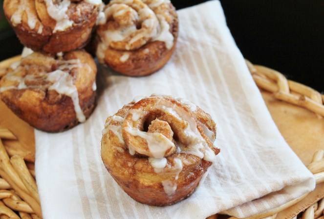 Cinnamon Roll Muffins #desserts #muffins