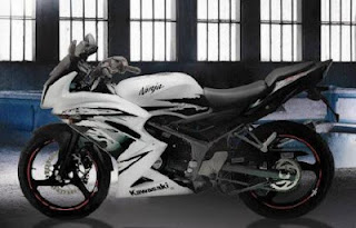 New Kawasaki Ninja RR Facelift Terbaru 2012