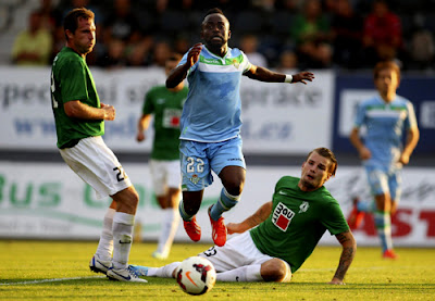 Cedrick en el Jablonec - Betis de Europa League