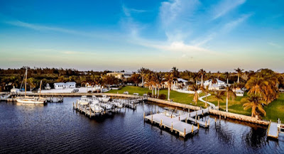 Tarpon Lodge