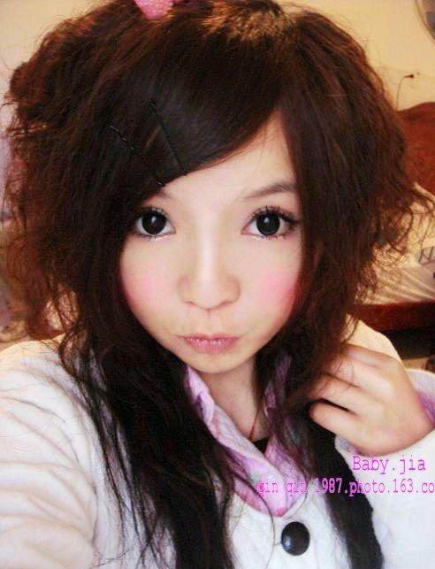 emo-girls-hairstyle cute hairstyle with bangs and long braids -cute asian 
