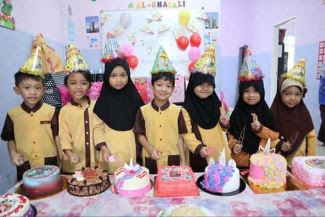 Sambutan Birthday Aisy Di Tadika