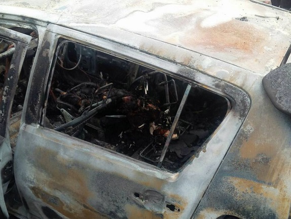 Wanita Nekad BAKAR DIRI Hingga Rentung Dalam Kereta MYVI