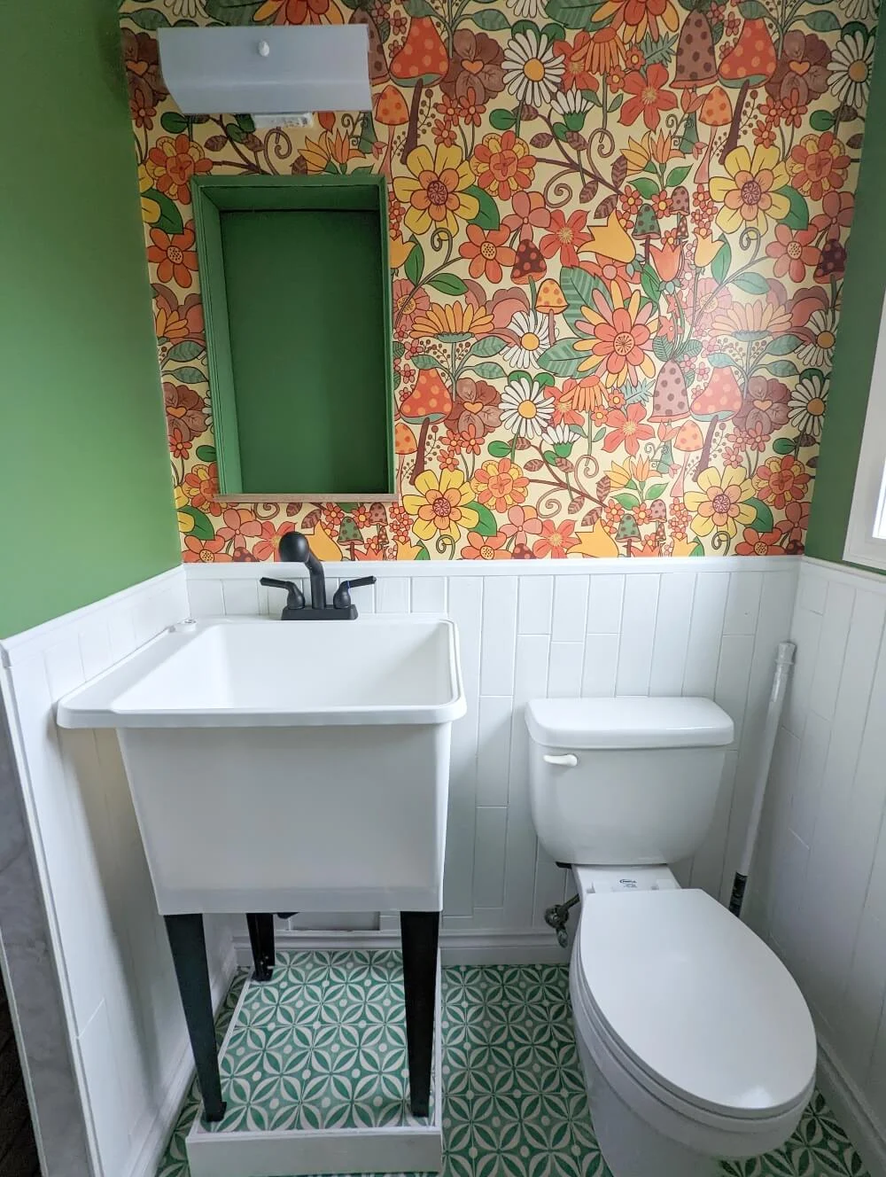 Tiny Bathroom Makeover - Part 1