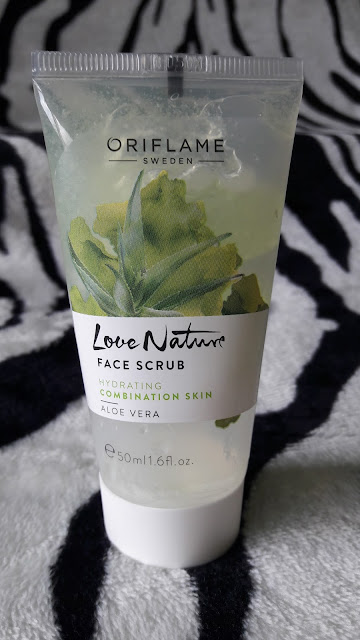 Oriflame Scrub do twarzy love nature z aloesem