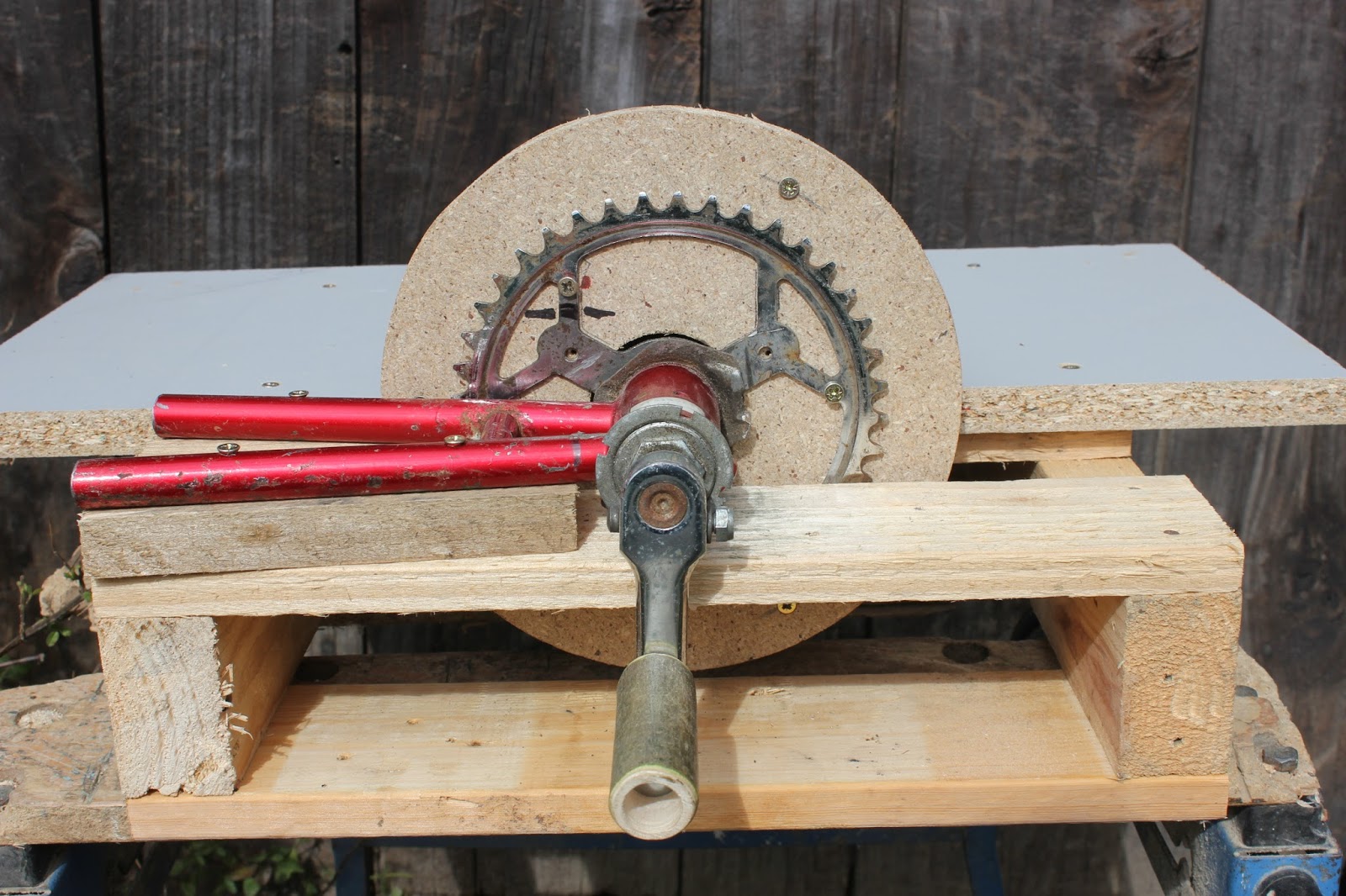 Home-made tools from dead bicycles - Hand-powered Sander ...