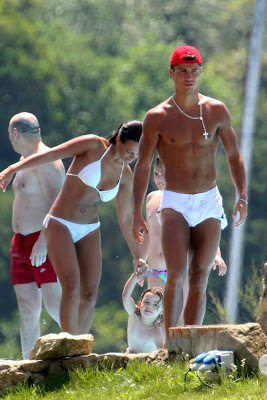 Cristiano Ronaldo Wife on 25  2008  Portuguese Soccer Player Cristiano Ronaldo And Girlfriend