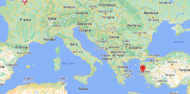 Mapa mostrando a posição de Esmirna de onde se originou a colonização grega no mediterrâneo