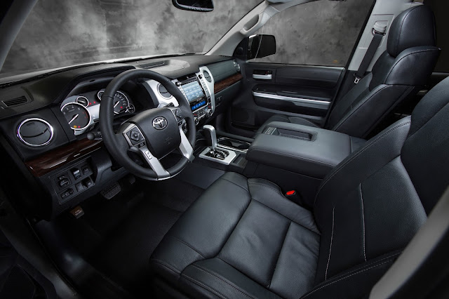 Interior view of 2017 Toyota Tundra Limited Crewmax