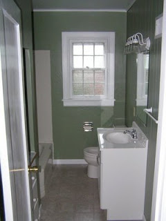 Small Bathroom Remodeling and Paint Color | Bathroom ...