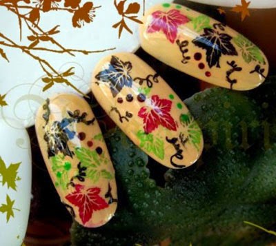 http://nailsshine.com/2011/09/02/autumn-nail-art-designs-2011/