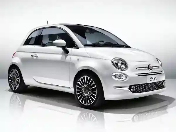 نسخة جديدة من السيارة الصغيرة الاقتصادية فيات 500 متوفرة في الجزائر، "Fiat 500 Club".