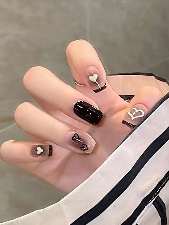 simple nail art for short nails