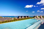 InterContinental Fiji Launches HalfMillion Wedding Experience (ic fiji golf resort spa club lounge pool)