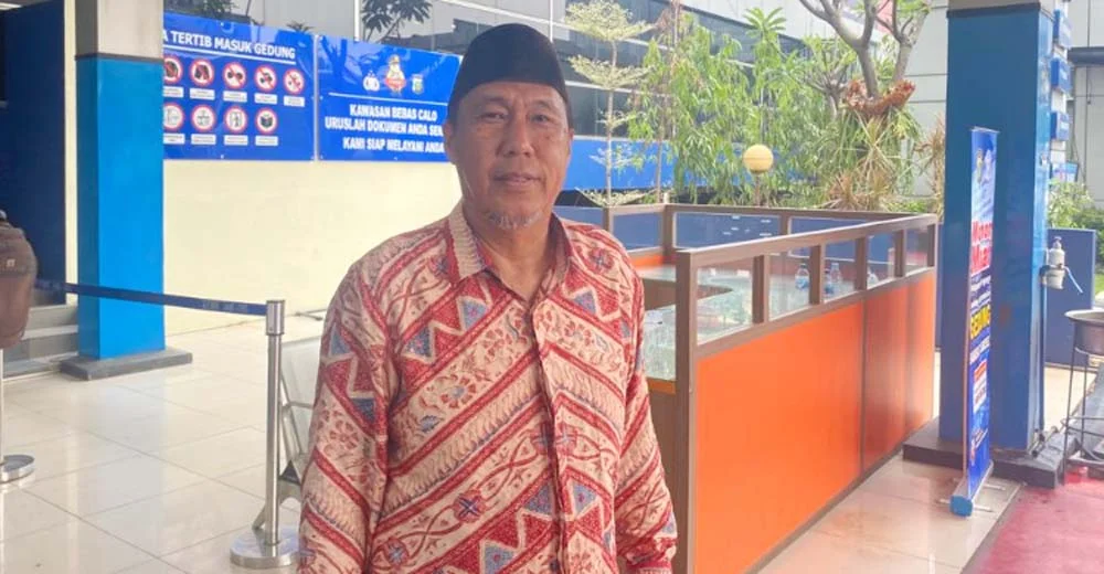 Bocorkan Rahasia Negara, 2 LSM Laporkan Denny Indrayana Ke Polda Metro Jaya