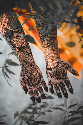 Indian simple mehendi design