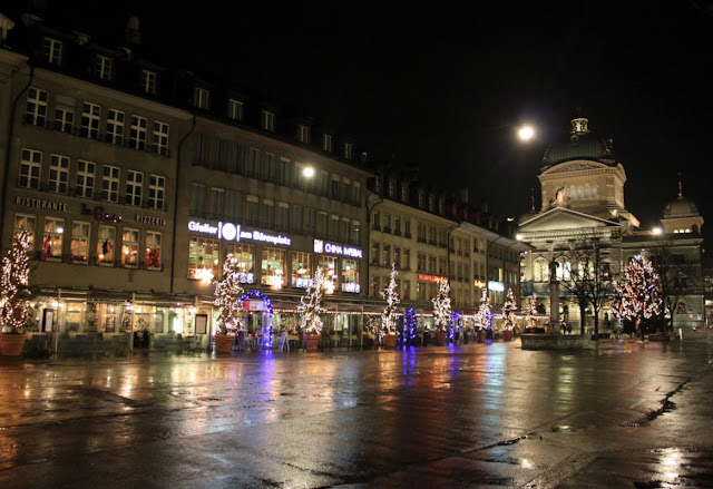 Luminarie natalizie a Berna