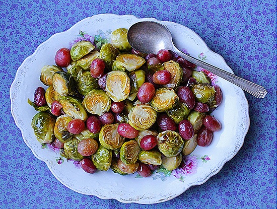 Roasted Brussels Sprouts & Grapes