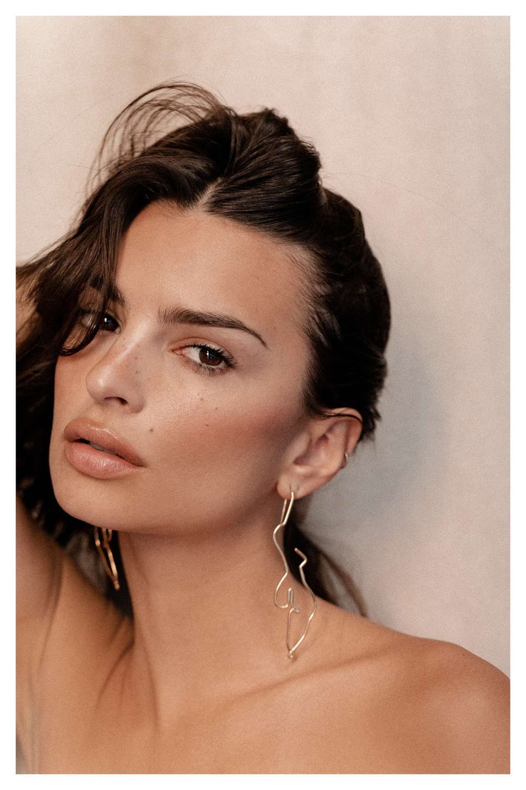Emily Ratajkowski topless model photoshoot