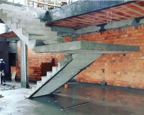 Procedimiento de armado y construccion de una escalera autosoportada