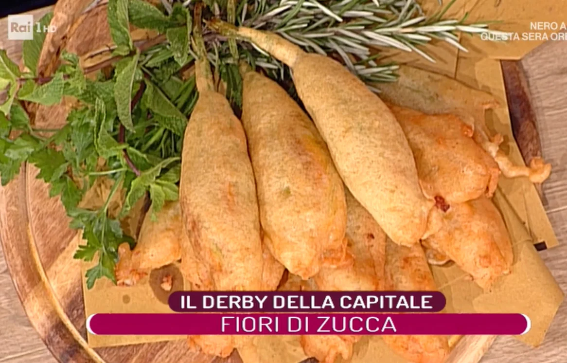 Tris di fiori di zucca fritti