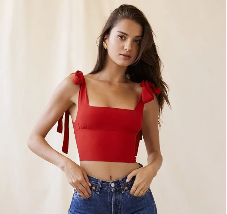 High Street Fashion for Flat-Chested Women