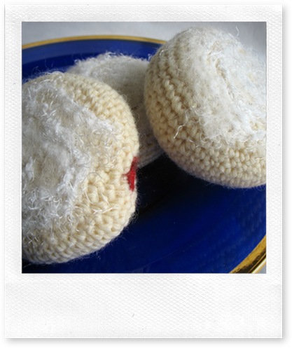 Tamdoll's jelly donuts