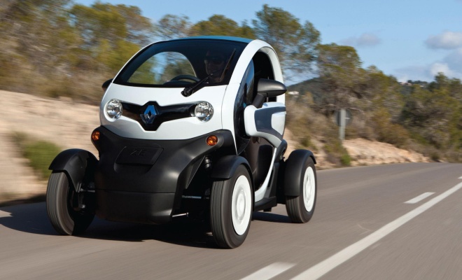 a Twizy at speed