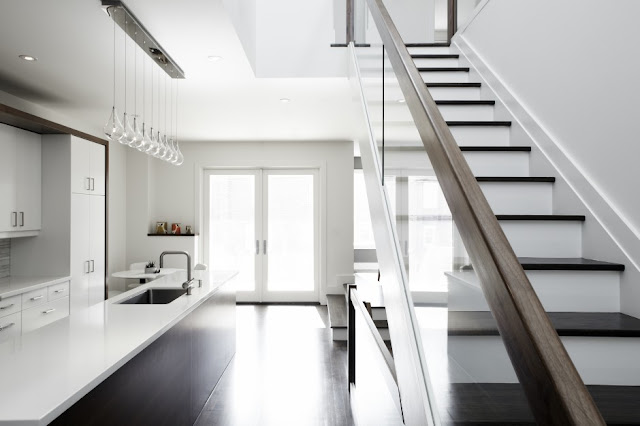 Picture of small hallway between the staircase and the kitchen leading to the dining room