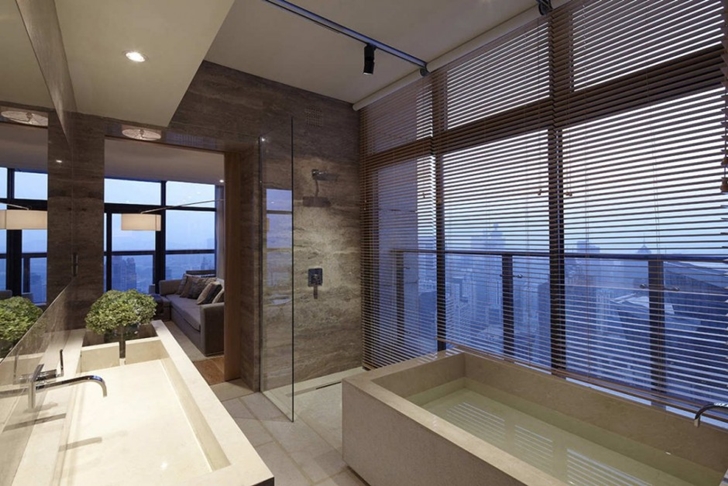 Luxury bathroom in Modern apartment in Shenzhen by Kokai Studio