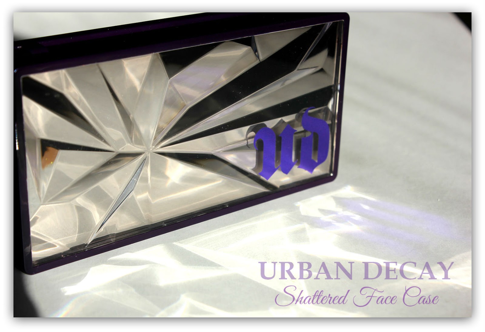 Отзыв: Палетка для макияжа Shattered Face Case от Urban Decay.