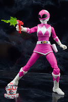 Lightning Collection Mighty Morphin Pink Ranger & Zeo Pink Ranger 32