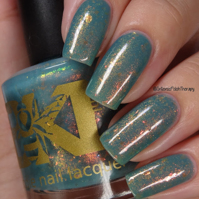 Bee's Knees Lacquer Big Chill