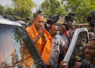 after-the-formation-of-yogi-government-rss-s-stir-in-mulayam-s-fast