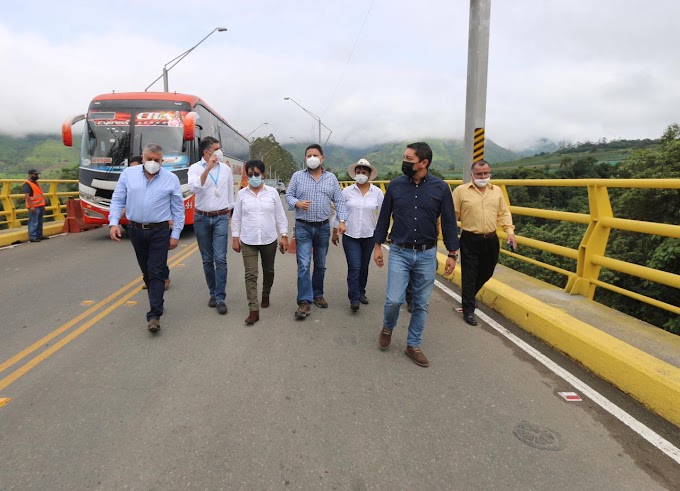  Se reabre los dos carriles del puente Cornelio Dávalos en Chimborazo