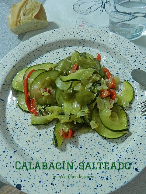 Calabacín salteado