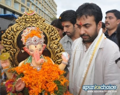 Shilpa Shetty and Raj Kundra official Ganpati Visarjan pictures