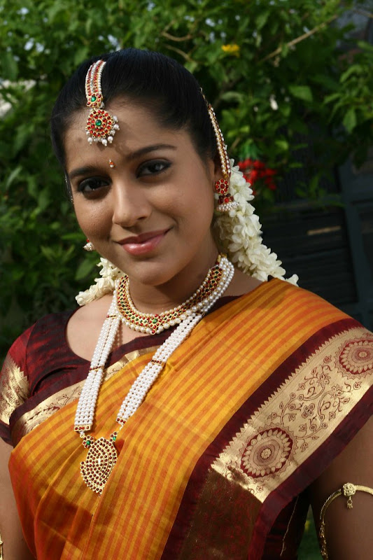 Kanden Movie Actress Rashmi Gautham Photo Gallery hot photos