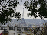 View from Montmartre (tour de eiffel from montmartre)
