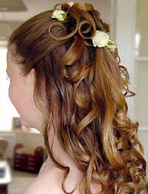 Beautiful Wedding Hairstyles with Flowers